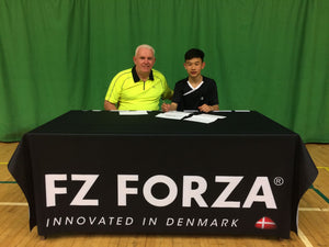 Matthew Chueng (Forza Sponsored player) signing his contract